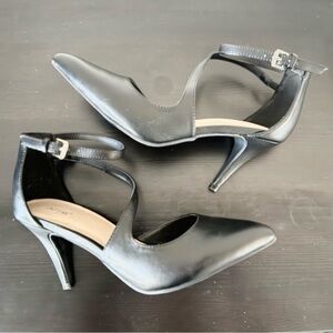Apt 9 Black Frittata Leather High Heels 
Size US 7.5